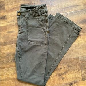 Athleta Womens Green Boot Cut Pants Size 2